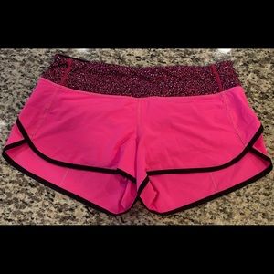 Lulu Lemon Speed Up Low-Rise Short 2.5"